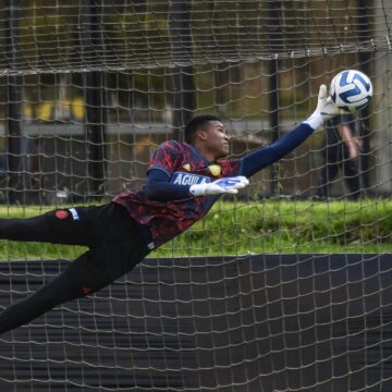 A COLOMBIA SOLO LE SIRVE SUMAR LOS TRES PUNTOS ANTE PARAGUAYOS ESTA NOCHE EN EL SUDAMERICANO