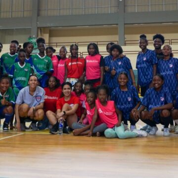 JÓVENES TALENTOS DEL FÚTBOL FEMENINO EN CHOCÓ RECIBIERON ENTRENAMIENTO  DE ALTO NIVEL PATROCINADO POR EE.UU