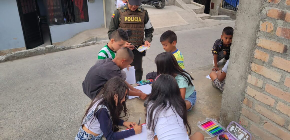 ‘Abre tus Ojos’, la campaña educativa de la Policía con los niños de Popayán