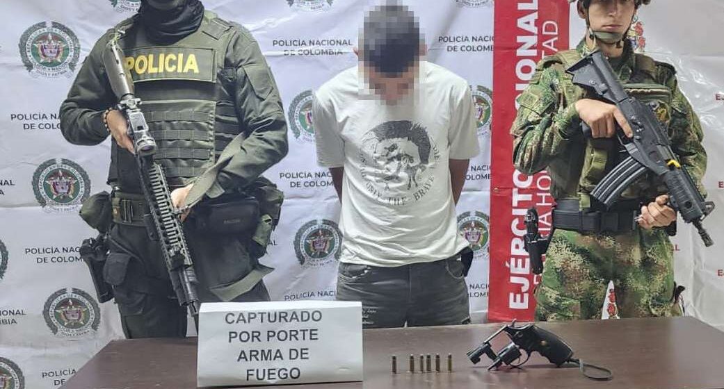 Capturado en Corinto un barbero porque portaba ilegalmente una pistola