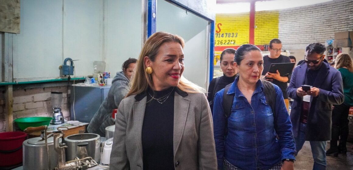 Alcaldía une esfuerzos con instituciones para fortalecer las plazas de mercado de Popayán