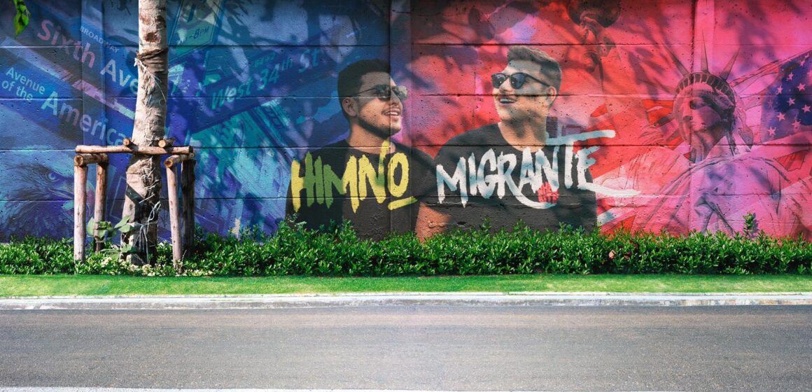 Tremenda polémica: Mauro y Mauricio Rosero están en mural en México