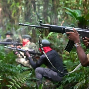 Máxima tensión en Silvia, Cauca, tras los enfrentamientos entre disidencias de las Farc y el ELN