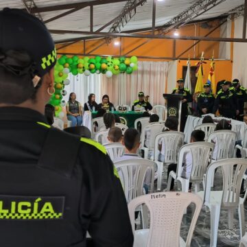 Popayán: policías adelantan la clausura del Programa Abre tus Ojos