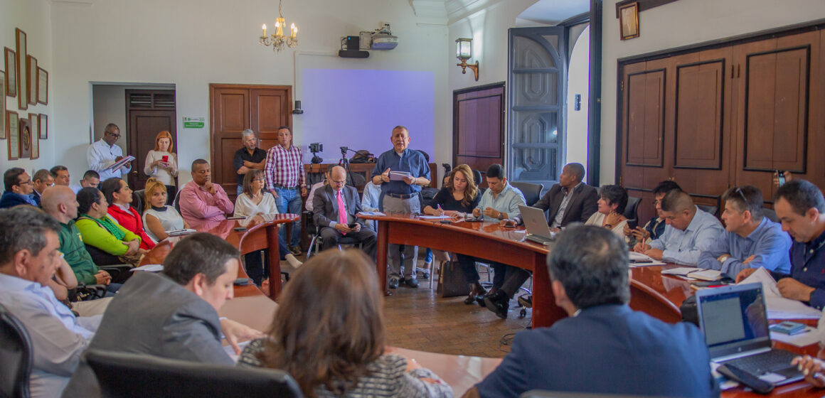 Alcaldía, directivas del terminal y transportadores alcanzaron acuerdos