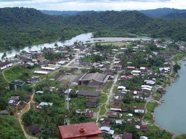 Seis indígenas heridos tras caer en un campo minado en López de Micay, Cauca