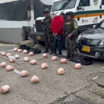 Policía incautó 68 kilogramos de base de coca que era transportada en la vía Mojarras – Popayán